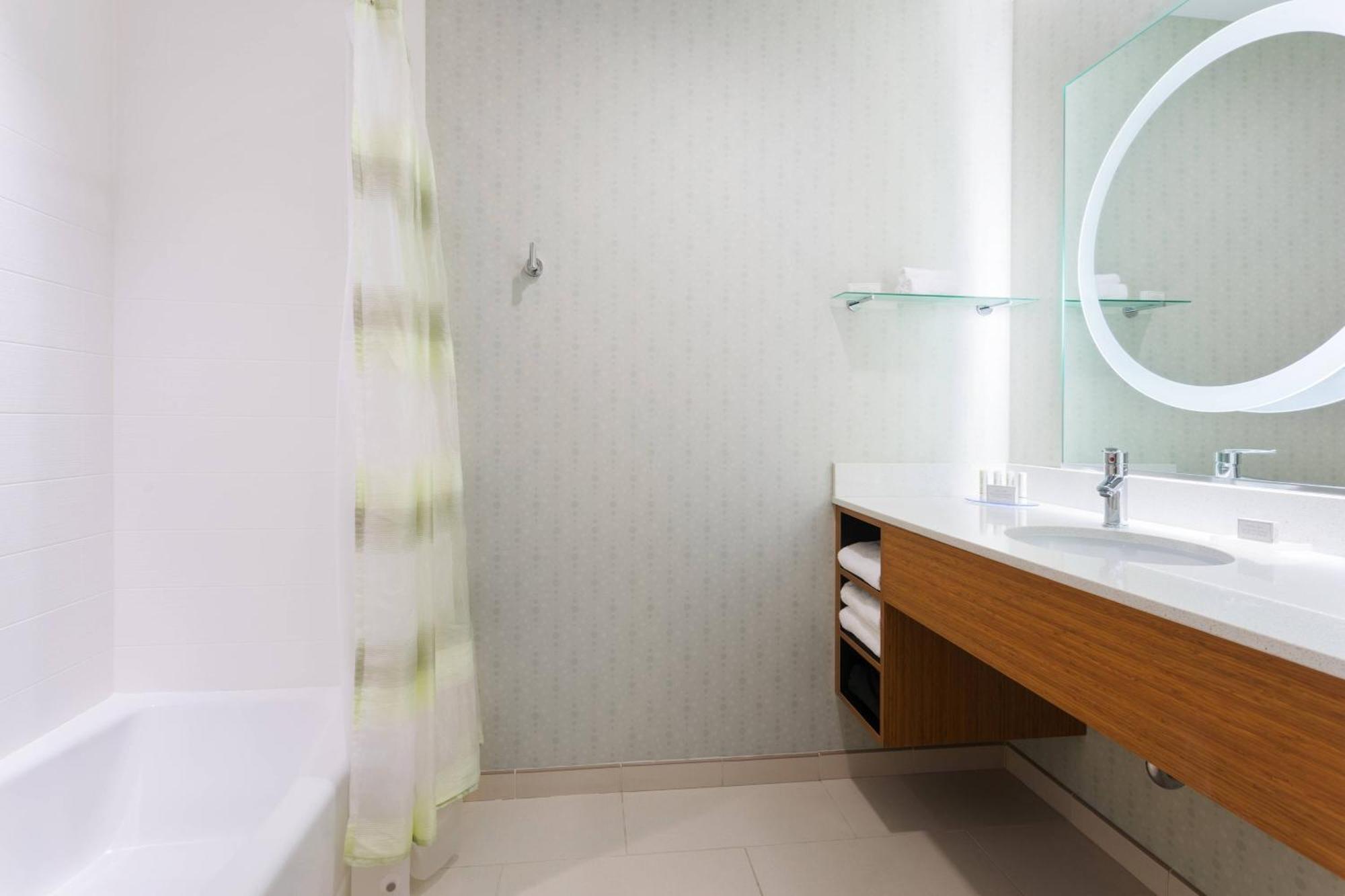 Hotel Springhill By Marriott Odessa Midland